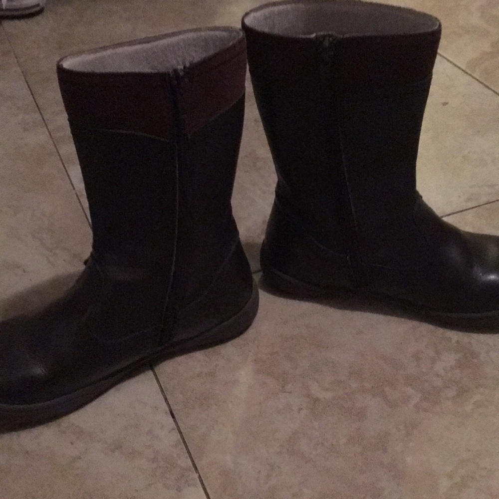 Boots - Picture 2 of 2